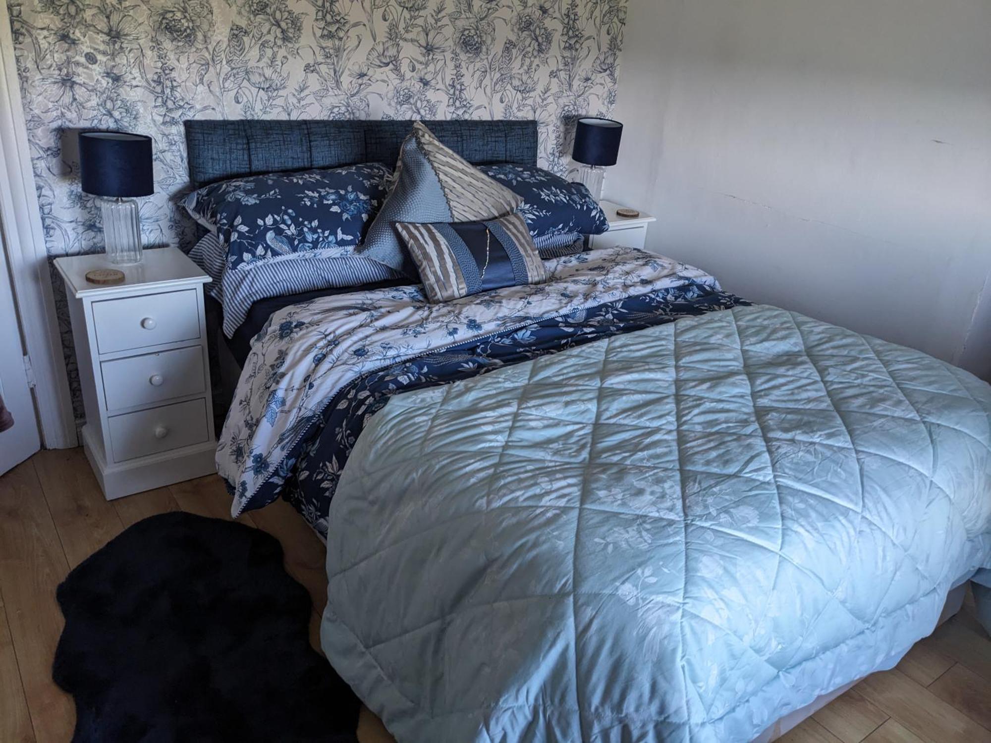 Cosy Cottage With Sea & Mountain Views คาร์นโลห์ ภายนอก รูปภาพ